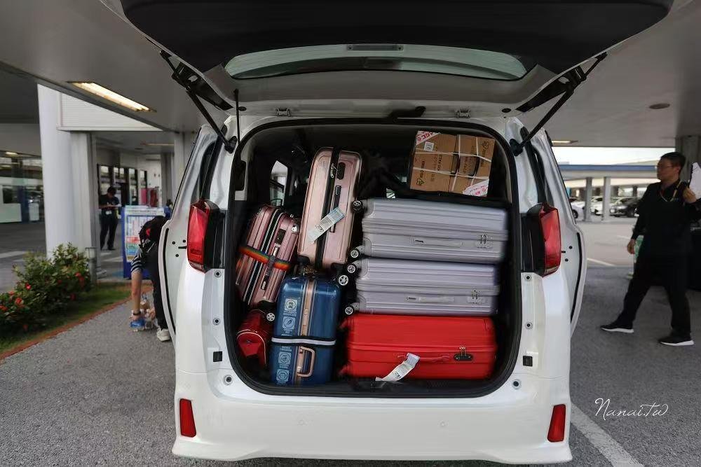Guangzhou to Hong Kong Airport Private Car